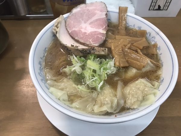 「俺のワンタン」@MENYA 食い味の道有楽の写真