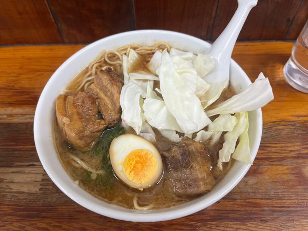 「ブッダガヤ、半ライス1100円と80円」@くまもとらーめんブッダガヤの写真