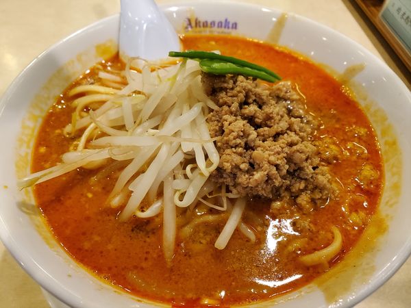 「担々麺１２００円」@赤坂飯店 パレスサイドビル店の写真