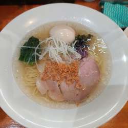 コク旨塩チーズラーメン＋味玉＋半ライス