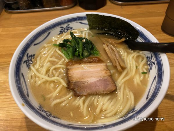 「らぁめん 大盛り ￥800」@麺座風水の写真