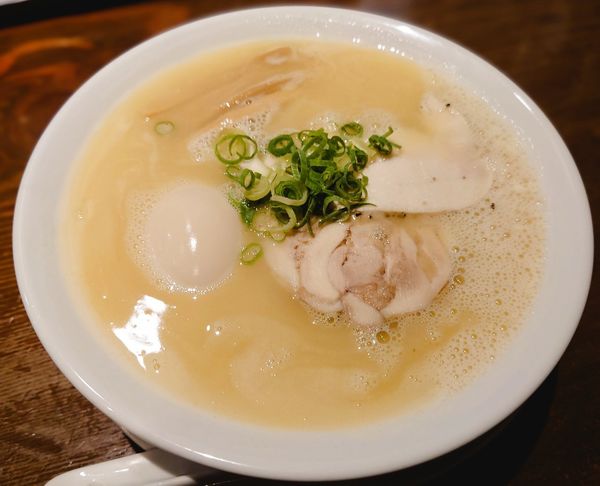 「濃厚塩」@風見鶏 本店の写真