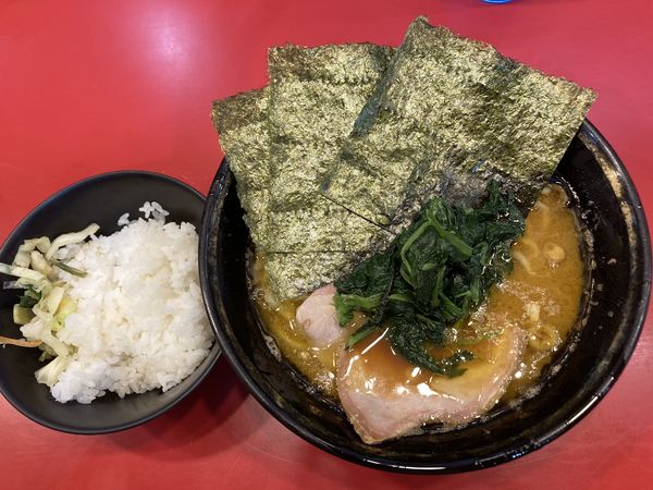 「ラーメン　ライス」@家系総本山 ラーメン吉村家の写真