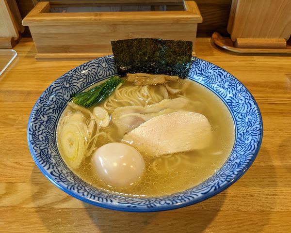 「中華そば（塩）＋味玉」@中華そば 瓢の写真