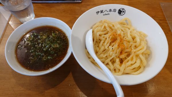 「伊蔵八のつけそば 880円」@中華そば つけそば 伊蔵八 本店の写真