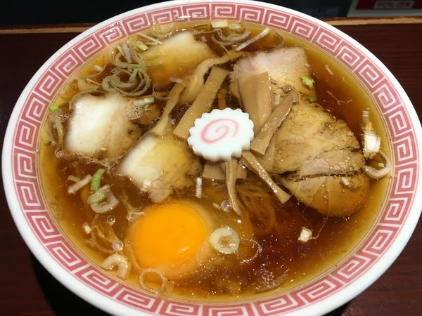 「月見中華そば」@中華そば えもとの写真