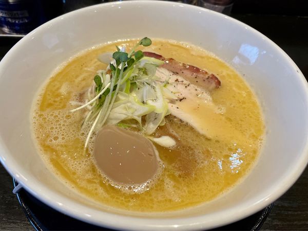 「まる重鶏白湯(塩)+味玉」@柳麺まる重の写真