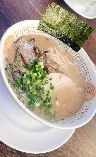「ラーメン(800円)」@博多長浜らーめん 楓神の写真