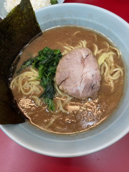 「ラーメン並¥650」@横浜ラーメン 武蔵家 大宮店の写真