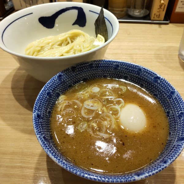 「濃厚つけ麺（￥1,050）＋味玉（無料）」@つじ田 大森店の写真