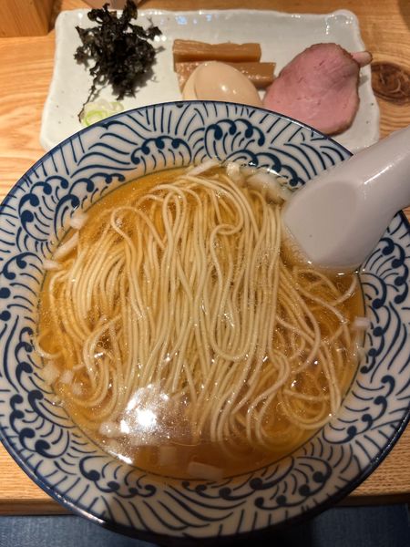 「氷見産煮干しラーメン 800円」@貪瞋癡の写真