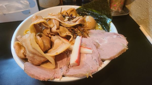 「大量煮干しの上品塩」@一条流がんこ総本家分家四谷荒木町の写真