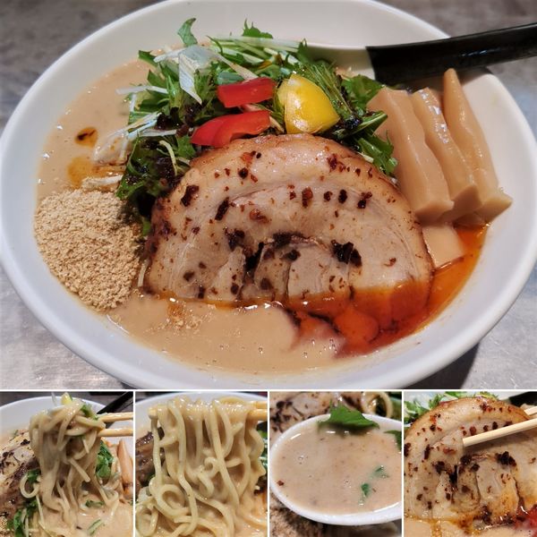 「ごまらぁ(限定)＋メンマ増し＝1050円」@麺 やまらぁの写真