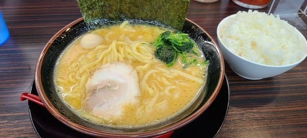 「豚骨醤油」@逗子家の写真