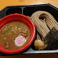 濃厚豚骨魚介つけ麺