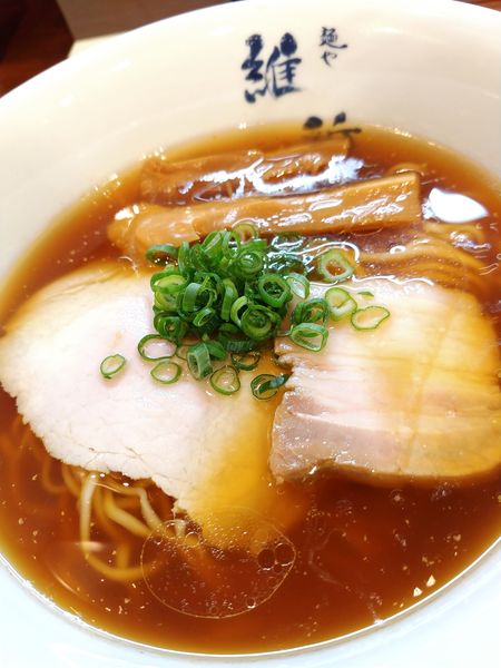 「醤油らぁ麺」@麺や維新の写真