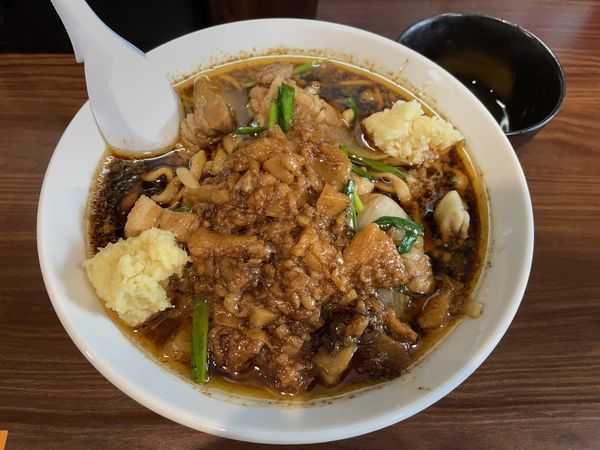 「スタ満そば・生卵」@元祖スタミナ満点らーめん すず鬼 熊谷うえちゃん店の写真