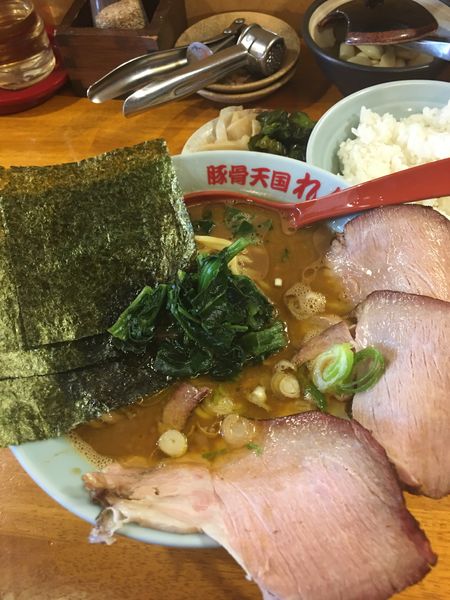「豚骨天国　肉増し　990円　中ごはん　150円」@豚骨らーめん れんの写真