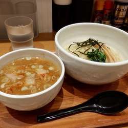 あご（豚骨醤油）　つけそば