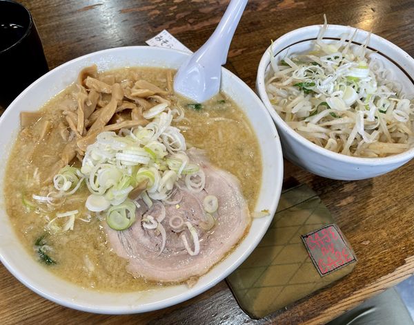 「みそらーめん、野菜メンマ多め」@こってりらーめん 誉の写真