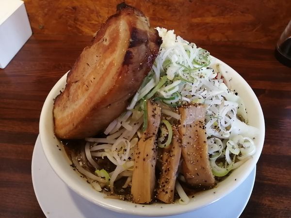 「男気BLACK＋野菜増し」@まるはち 春日井店の写真