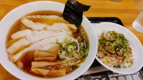 「琴平荘チャーシューメン・ぶためし ￥1,480」@らあめん花月嵐 川崎西口店の写真