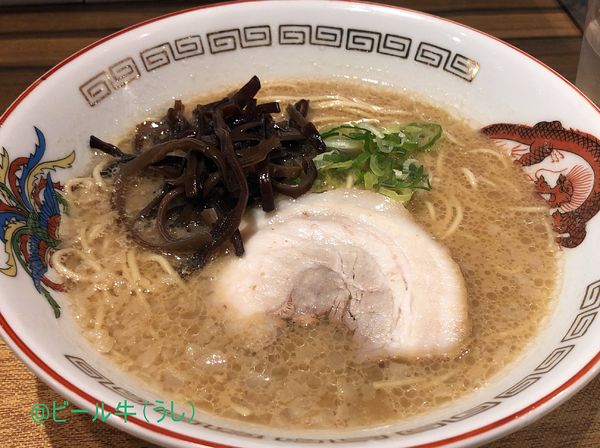 「豚骨ラーメン(500円)麺硬め」@豚骨ラーメン＆まぜそば 南銀星の写真