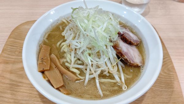 「白湯味噌らーめん」@麺屋 幸生の写真