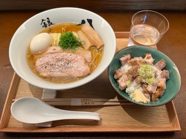 「特製中華そば&肉ご飯」@中華そば 銀座 八五の写真