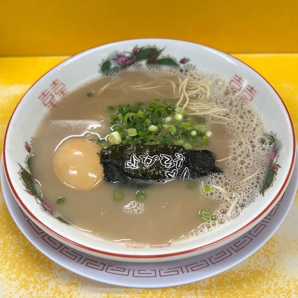 「煮たまごラーメン」@よかろうもんの写真