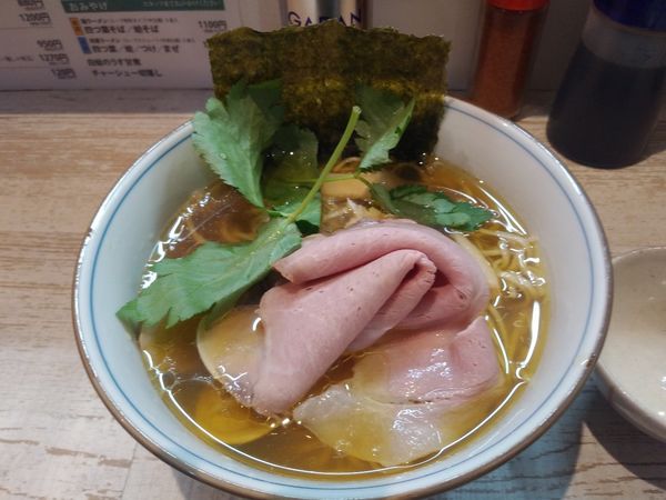 「蛤そば　1080円」@中華そば 四つ葉の写真