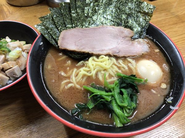 「ラーメン(普濃多)+のり増し+味玉+トッピングC 980円」@麺家 紫極の写真