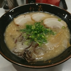 博多豚骨ラーメン わ蔵 高円寺店の画像