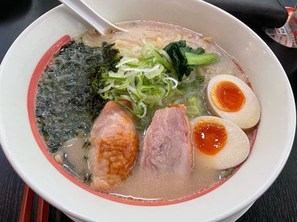 「クリーミー濃厚鶏白湯らーめん　大盛」@幸楽苑 江戸川篠崎店の写真