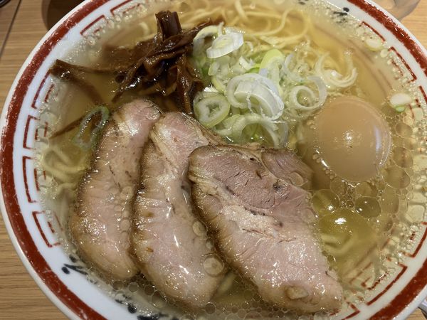 「中華そば(玉子入り)」@田中そば店 九段下店の写真