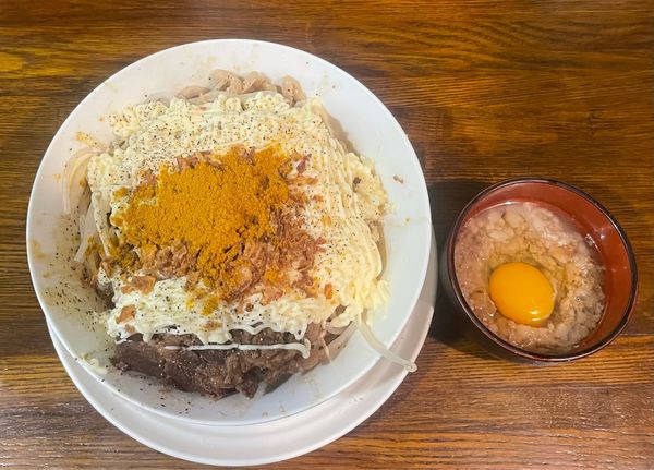 「カレー汁なし＋スライスチーズ＋アブタマ」@道の途中の写真