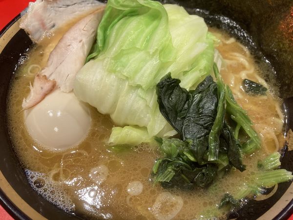 「特製ラーメン(中)」@横浜家系ラーメン 志田家 蒲田店の写真