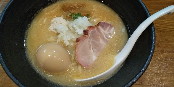 「限定濃厚鶏そば+味玉」@麺処 青野の写真