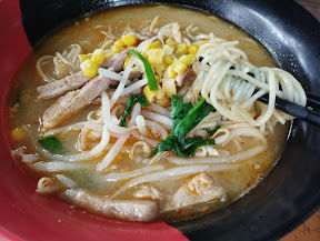 「味噌ラーメン(900)」@オージーヒル グリルレストランの写真