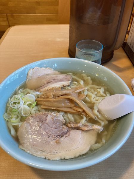 「しょうゆ 大盛」@榮ラーメンの写真