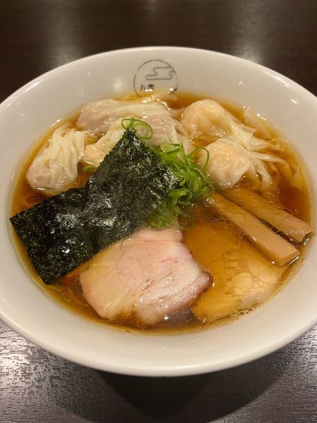 「特製中華そば　黒」@八雲の写真