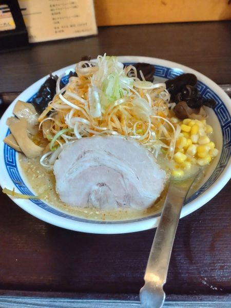 「味噌らぁ麺　大盛　辛ネギトッピング」@麺匠えにしの写真