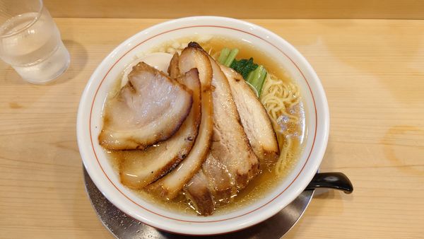 「チャーシューメン 1000円 + 半チャーハン 400円+α」@中華そば すばる食堂の写真