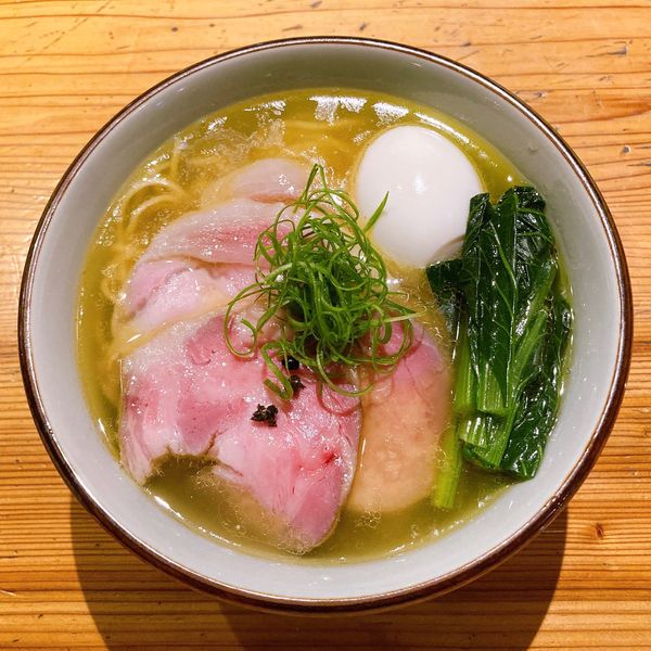 「雉と金華豚の中華そば」@麺処 図鑑の写真