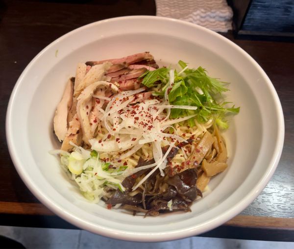 「塩まぜそば細麺（750円）」@尼龍の写真