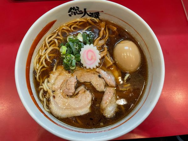 「こいくち醤油ラーメン(¥950)半熟味玉(¥100)」@総大醤の写真