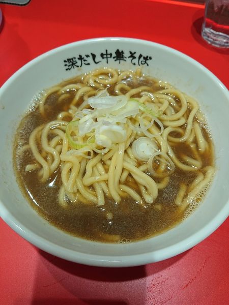 「深だしかけ中華そば」@駅ラーメン 深だし中華そばの写真