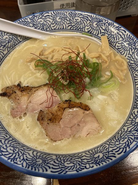 「鶏白湯」@麺匠 ようすけ 鶏煮亭 下高井戸店の写真