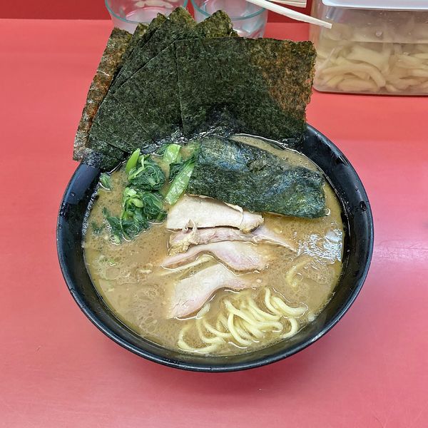 「チャーシューメン＋海苔」@ラーメン杉田家の写真