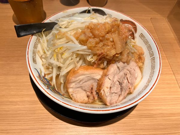 「ミニラーメン（ヤサイ・アブラ）」@ラーメン豚山 門前仲町店の写真